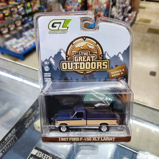 Greenlight - The Great Outdoors Series 4 - 1987 Ford F-150 XLT Lariat (Dark Blue) with 'Bed Tent'