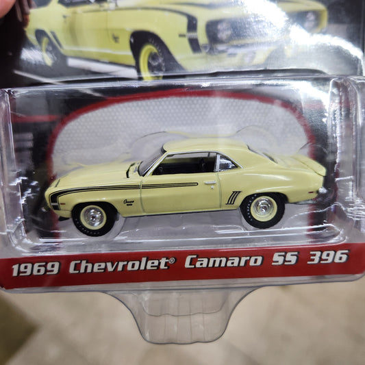 Greenlight - Barrett Jackson Series 15 - 1969 Chevrolet Camaro SS (Butternut)