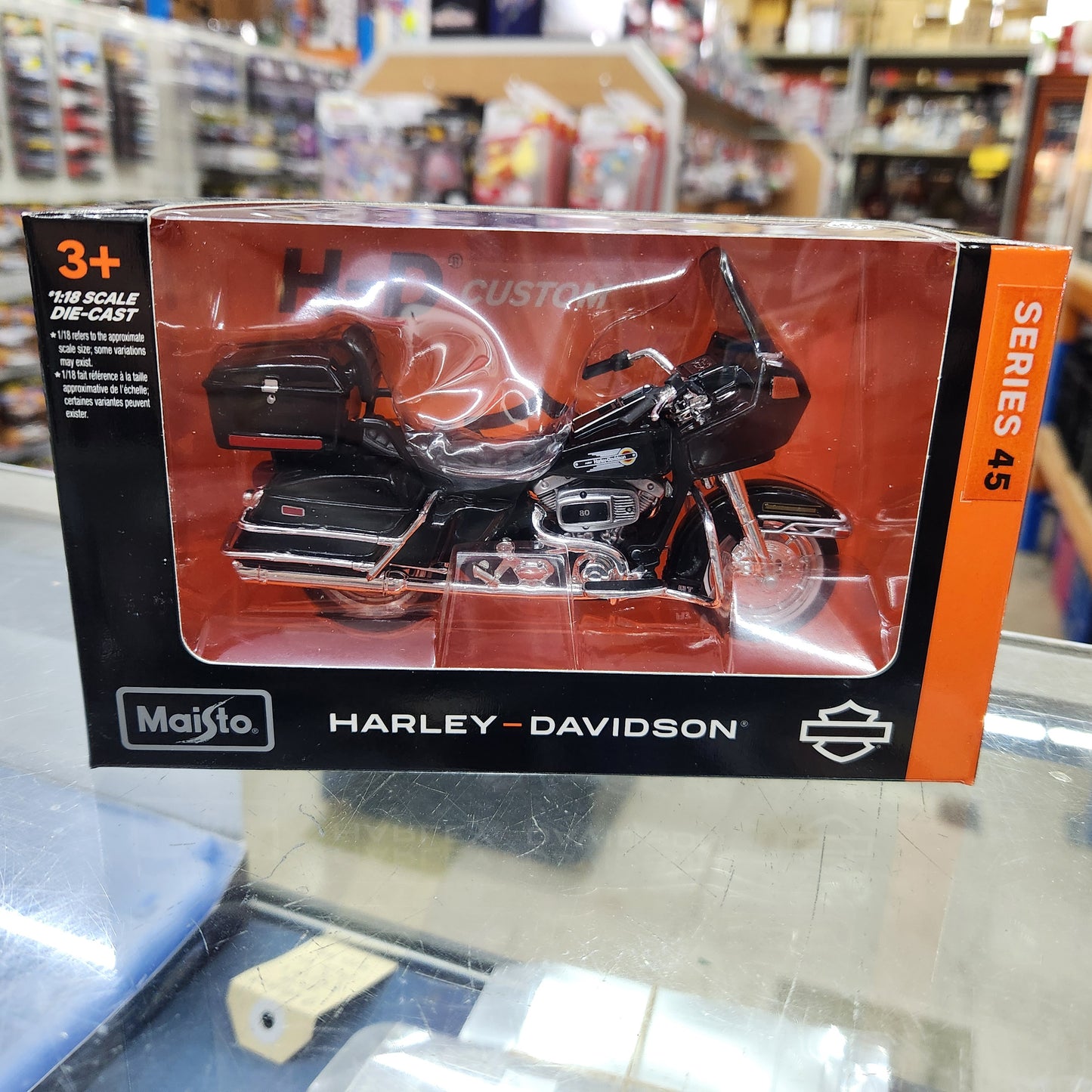 Maisto - Harley Davidson Series 45 - 1988 FLT Tour Glide - 1:18 Scale