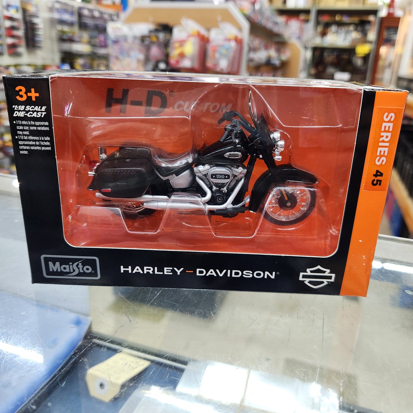 Maisto - Harley Davidson Series 45 - 2024 Harley-Davidson Heritage Classic - 1:18 Scale