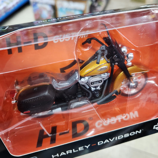 Maisto - Harley Davidson Series 44 - 2023 Harley-Davison Heritage Classic
