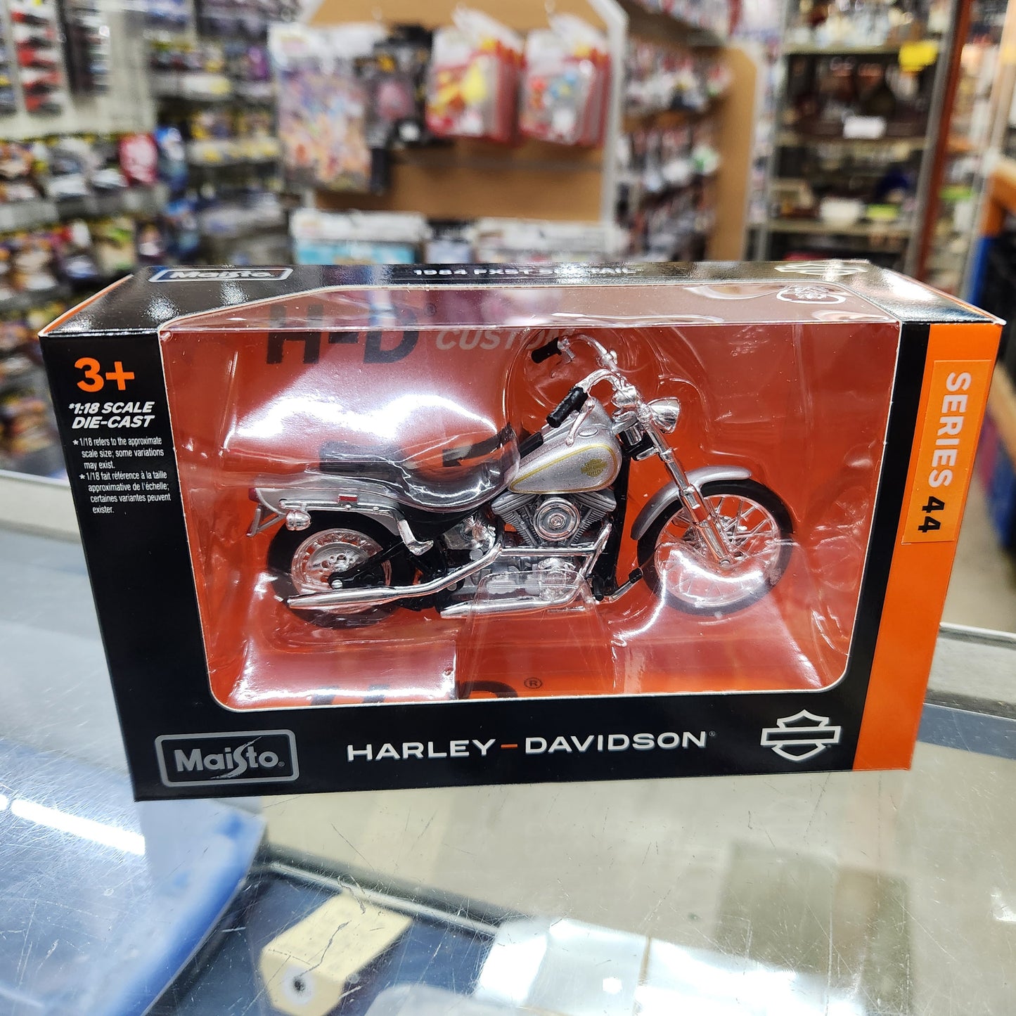 Maisto - Harley Davidson Series 44 - 1984 FXST Softail