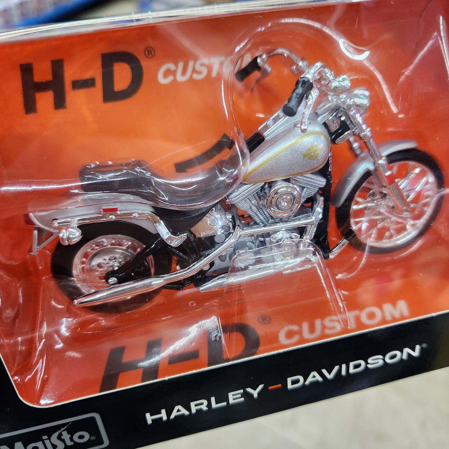 Maisto - Harley Davidson Series 44 - 1984 FXST Softail