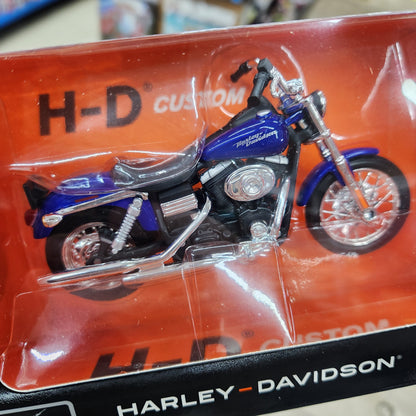 Maisto - Harley Davidson Series 44 - 2006 Dyna Street BOB