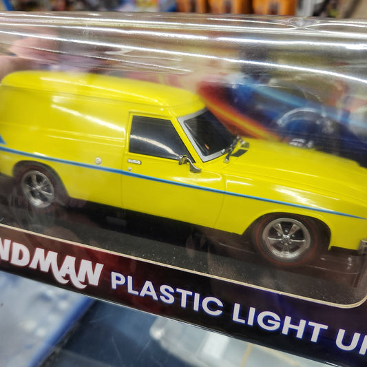 DDA - Holden HX Sandman Panel Van (Yellow) - Light Up - 1:24 Scale