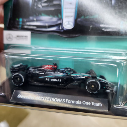 Hot Wheels Premium - 2024 Formula 1 Mercedes-AMG F1 Team - #63 George Russell
