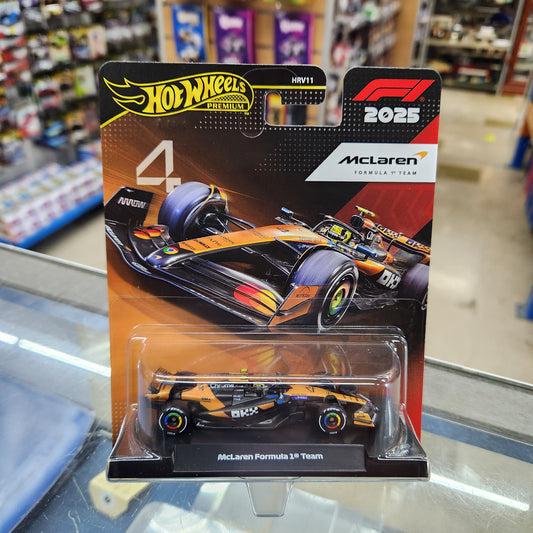 Hot Wheels Premium - 2025 Formula 1 McLaren Formula 1 Team - #4 Lando Norris