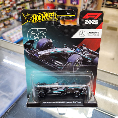 Hot Wheels Premium - 2025 Formula 1 Mercedes-AMG F1 Team - #63 George Russell