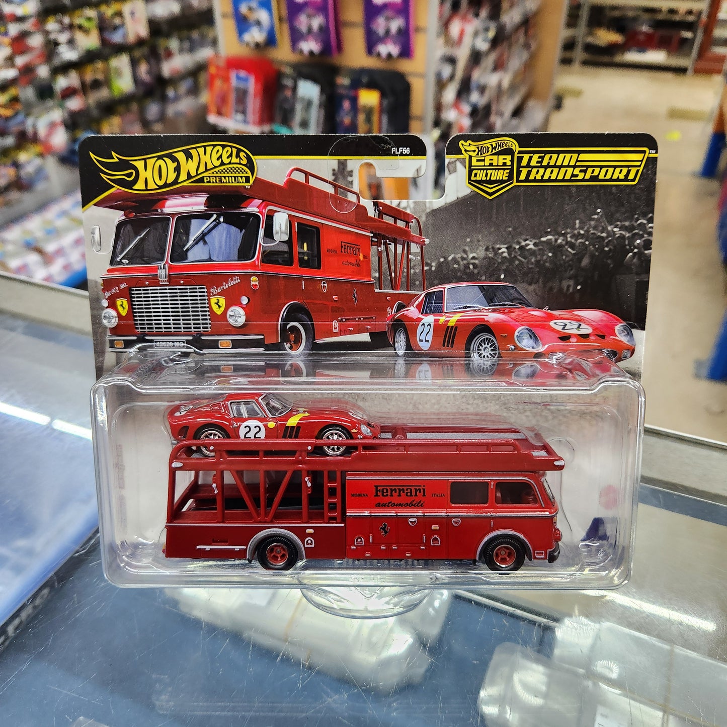 Hot Wheels - Team Transport - Ferrari 250 GTO/Fiat 642 RN2 Bartoletti