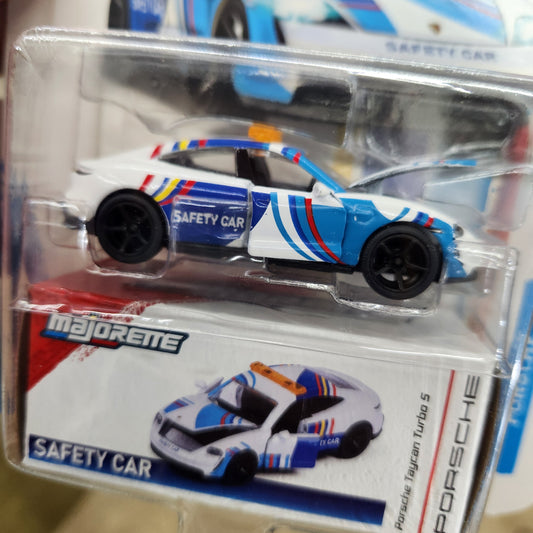Majorette - Porsche Deluxe Cars - Porsche Taycan Turbo S 'Safety Car'