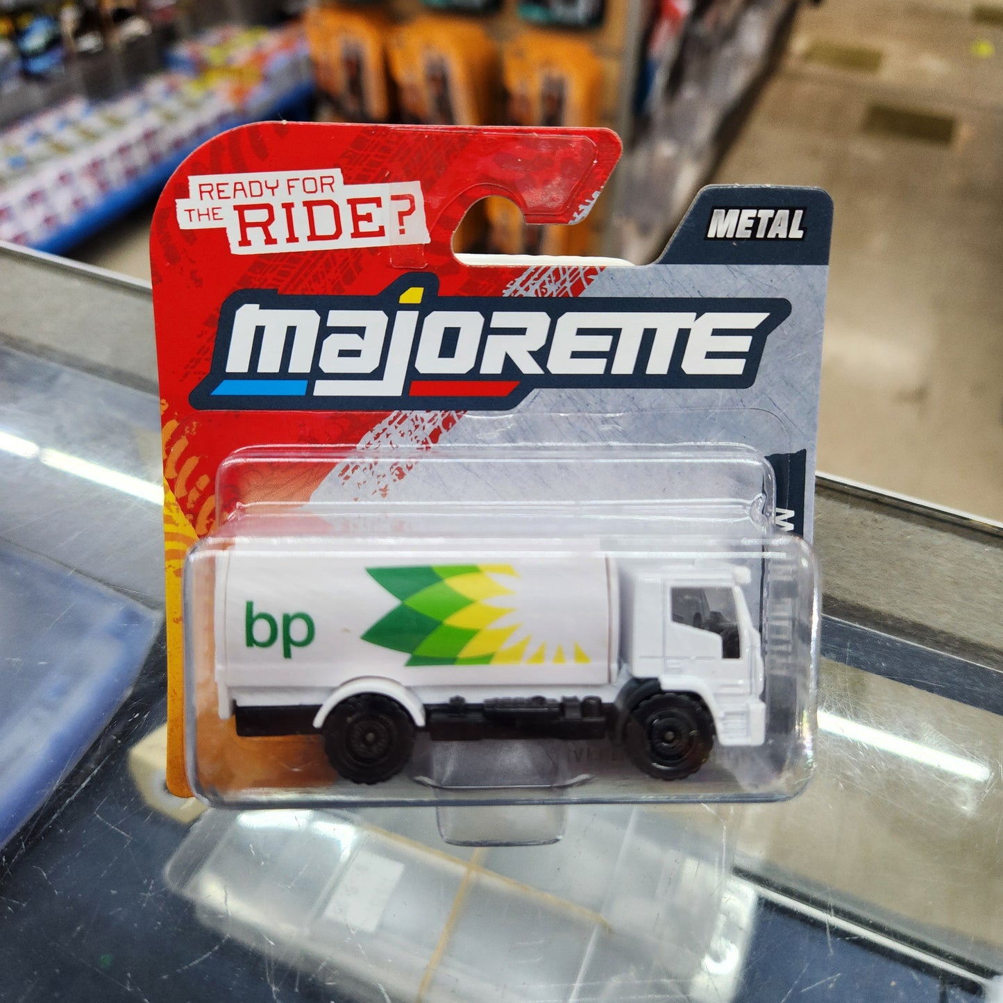 Majorette - Street Cars - Iveco Eurocargo 'BP Fuels' - Short Card