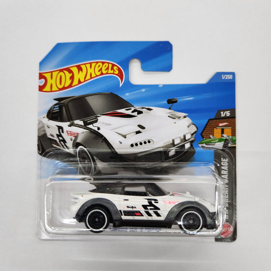 Hot Wheels - Mazda MX-5 Miata (Pink & Grey) - Short Card