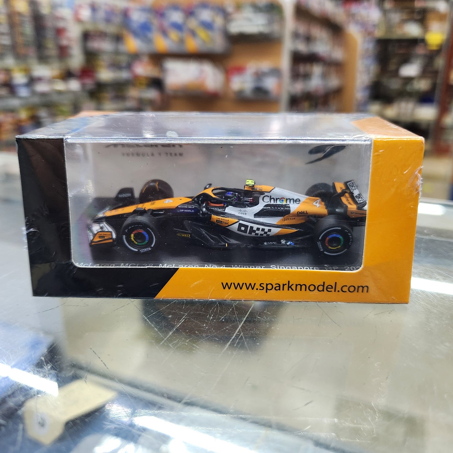 Spark - McLaren 2024 F1 Formula 1 Team MCL38 - #4 Lando Norris (Singapore GP Winner)