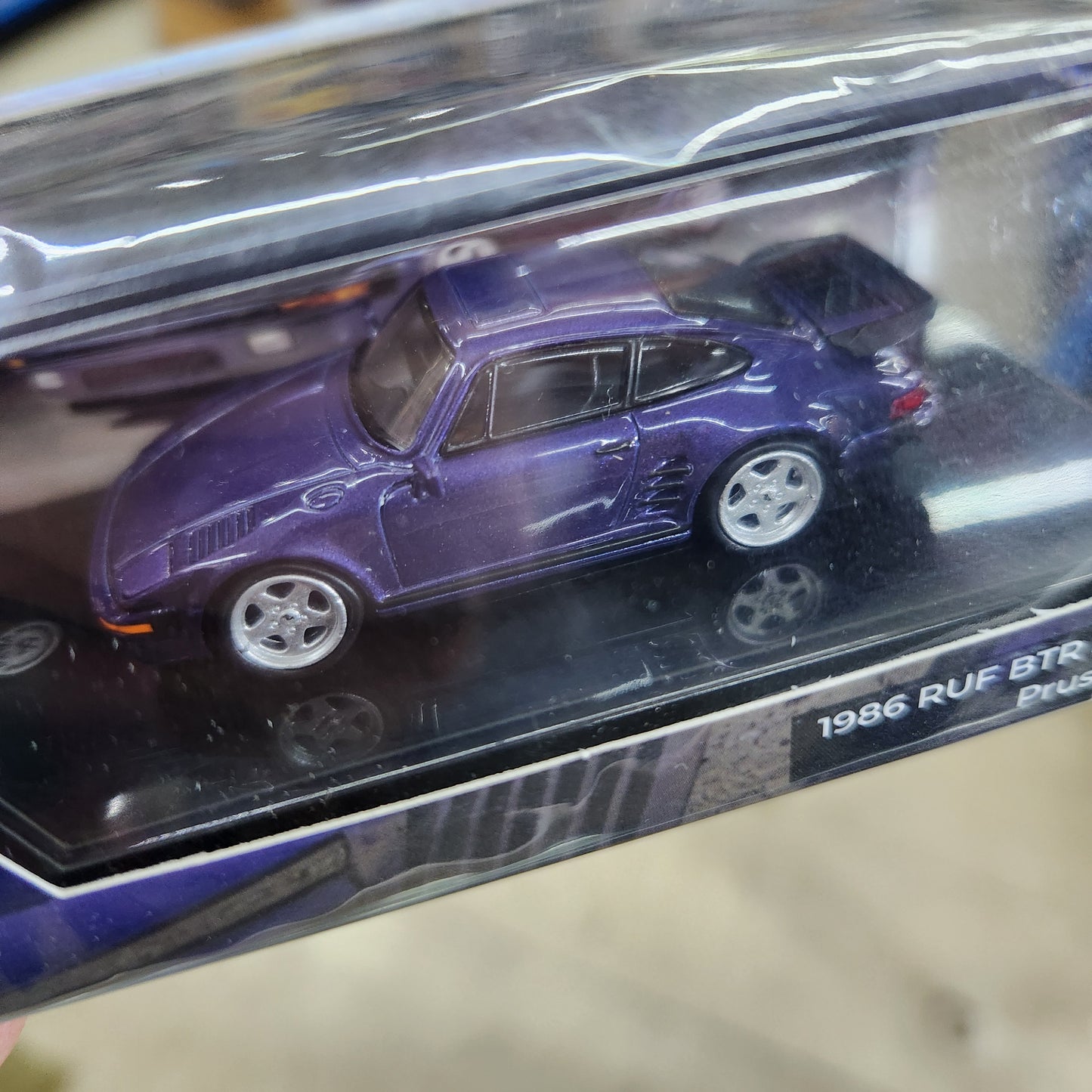 Para64 - 1986 RUF BTR Slantnose Prussian Blue