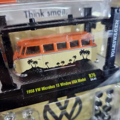 M2 Machines - M2 'Model Kit' Series 76 - 1958 VW Microbus 15 Window USA Model