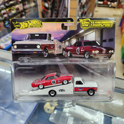 Hot Wheels - Team Transport - '66 Chevrolet Corvair Yenko Stinger/'72 Chevy Ramp Truck