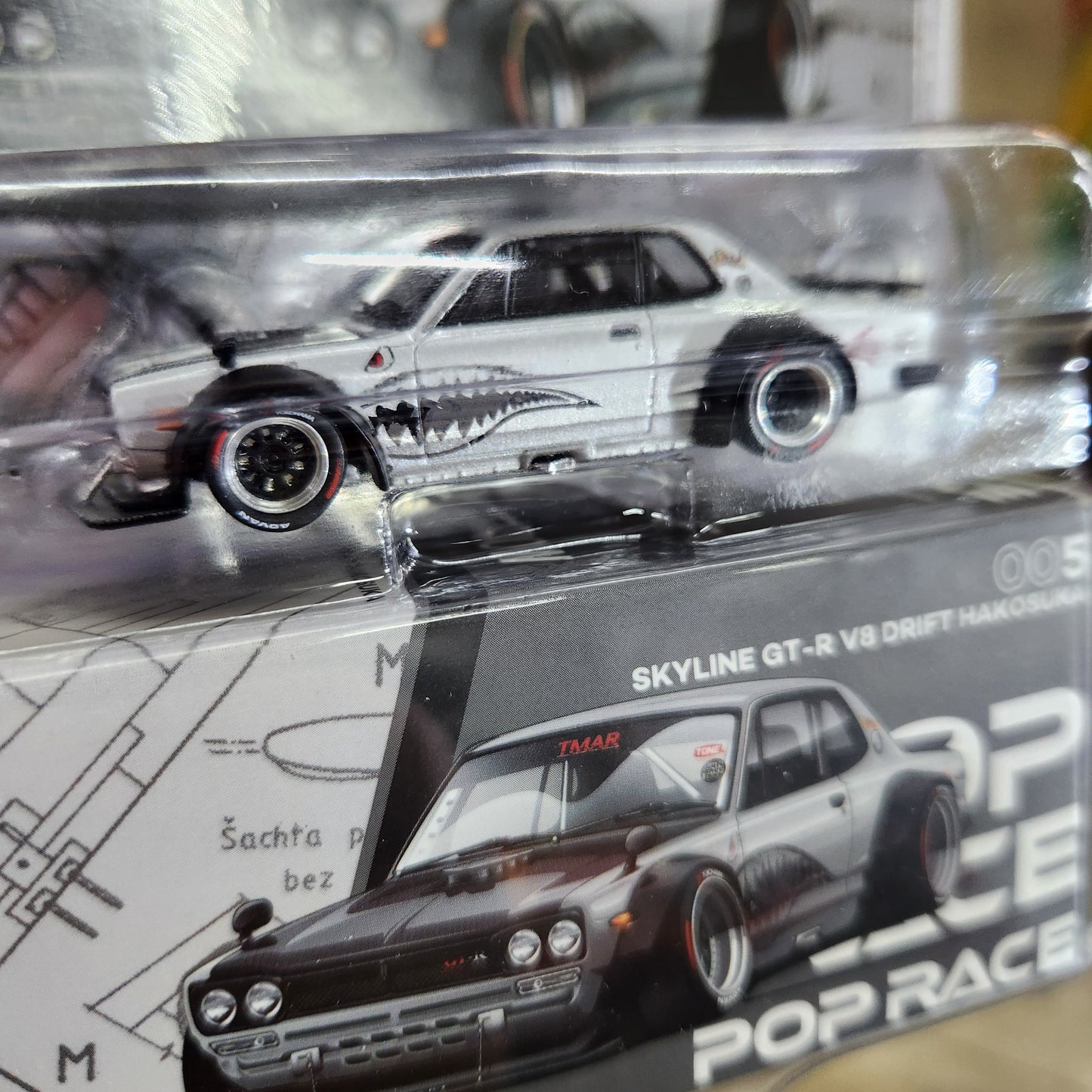 Pop Race - Nissan Skyline GT-R V8 Drift Hakosuka 'Enigma' - Metallic Silver