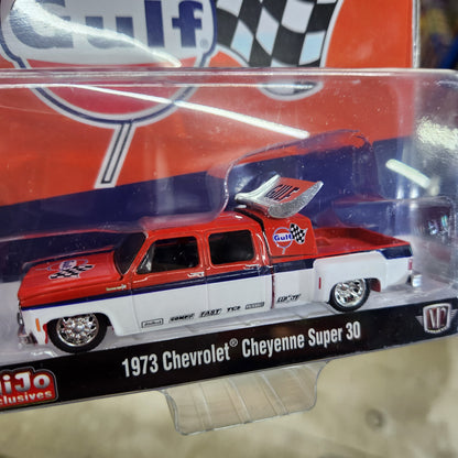 M2 Machines - 1973 Chevrolet Cheyenne Super 30 'Gulf' (Red/White)