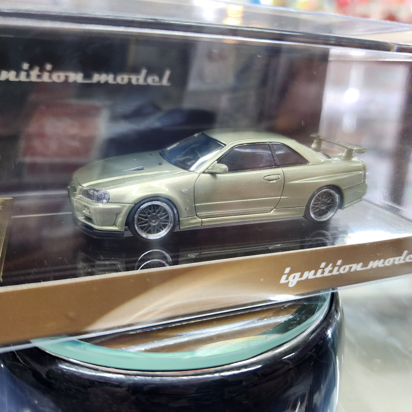 Ignition Model - Nissan Skyline GT-R V-spec Ⅱ(R34) Millennium Jade