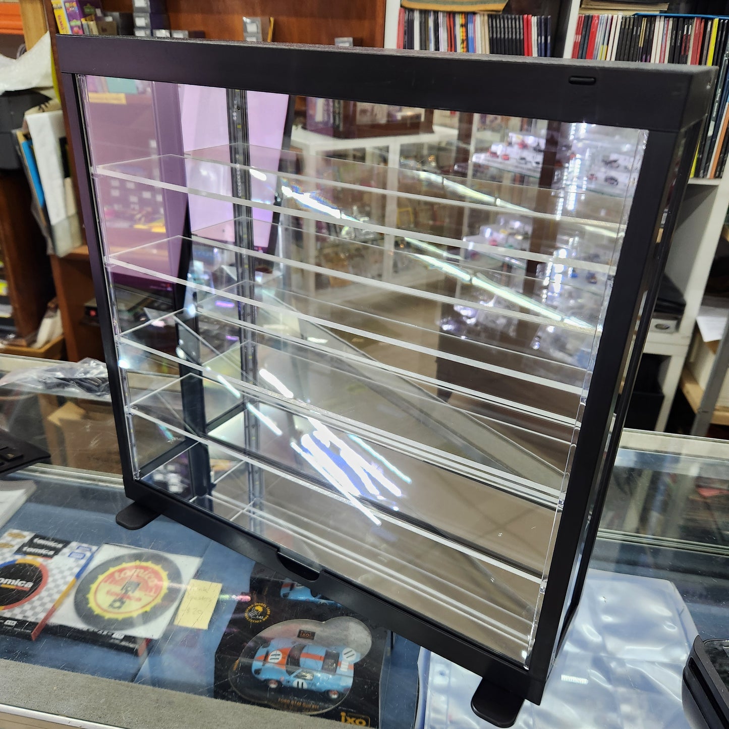 King Creations - 5 Tier Display Case with LED Lights (USB) - 1:64 / 1:43 Scale