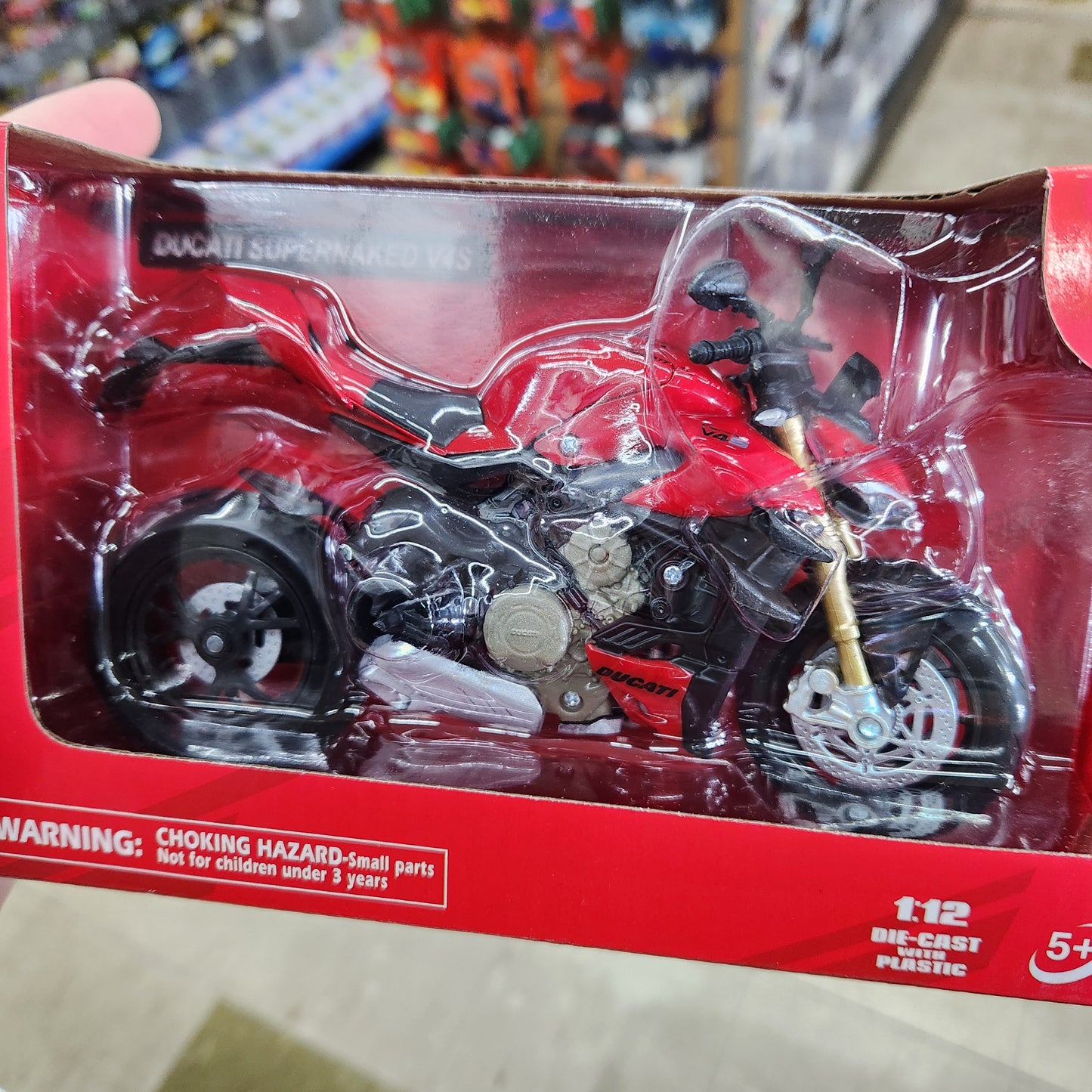 New Ray - 2022 Ducati Super Naked V4S Road Bike - 1:12 Scale