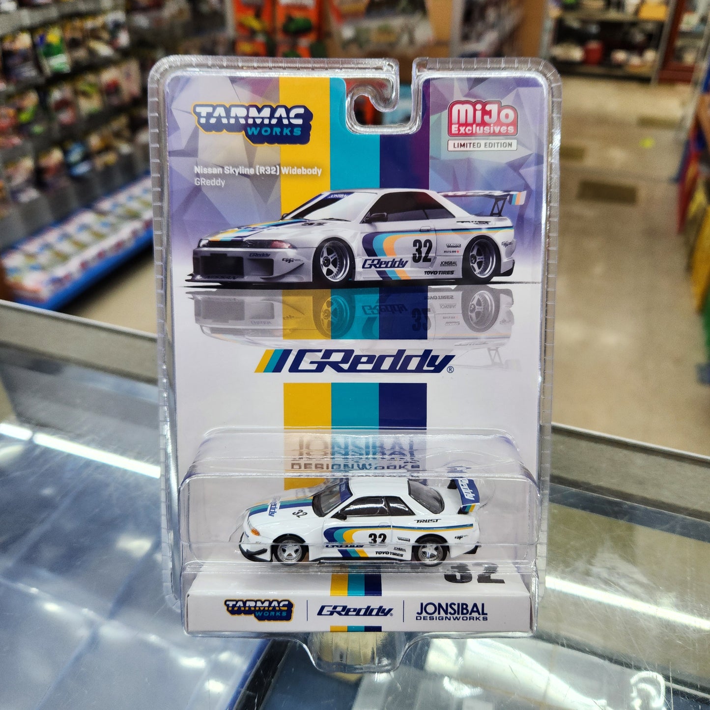 Tarmac Works - Nissan Skyline GT-R (R32) Widebody Jonsibal Designworks 'GReddy'