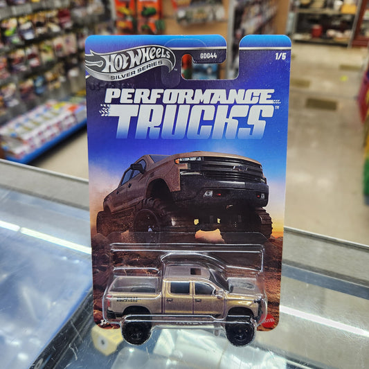 Hot Wheels Silver Series - Performance Trucks - 2019 Chevrolet Silverado Trail Boss LT