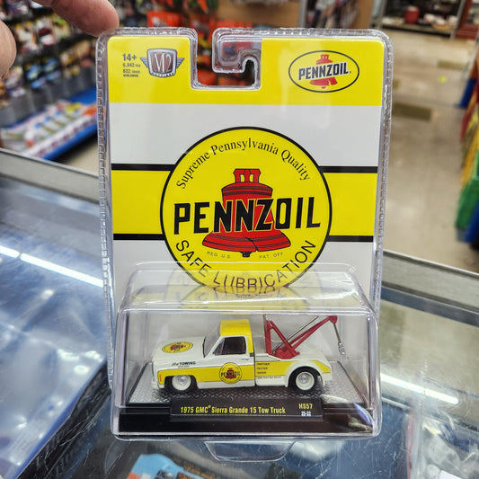 M2 Machines - 1975 GMC Sierra Grande 15 'Pennzoil' Tow Truck