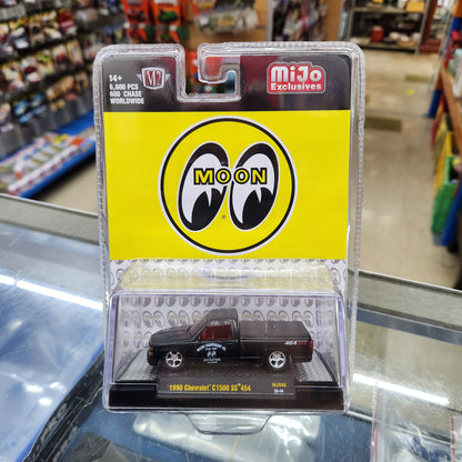 M2 Machines - 1990 Chevrolet C1500 SS 454 'Mooneyes' Pickup Truck