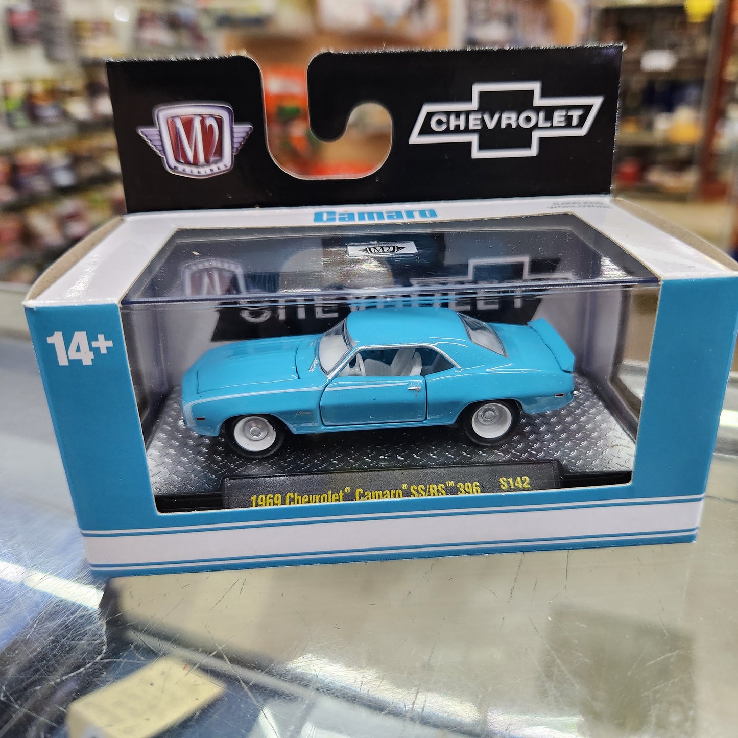 M2 Machines - 'Auto-Thentics' Mix 142 - 1969 Chevrolet Camaro SS/RS 396