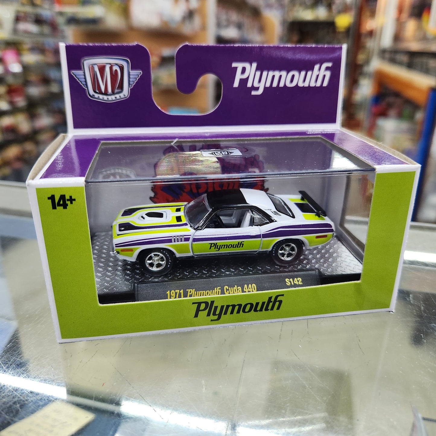M2 Machines - 'Auto-Thentics' Mix 142 - 1971 Plymouth Cuda 440 (Purple/Green)