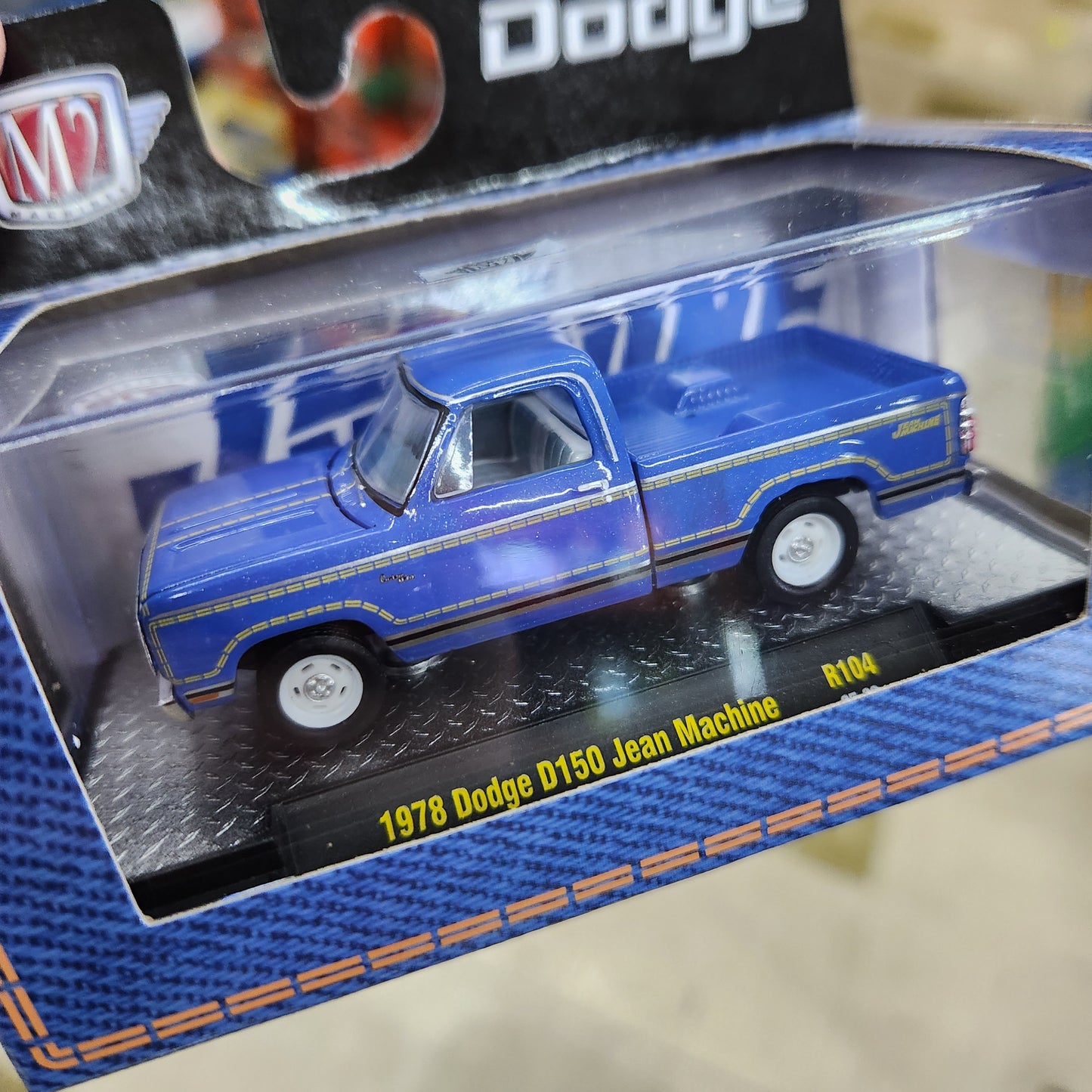 M2 Machines - 'Auto-Trucks' Mix 104 - 1978 Dodge D150 Jean Machine