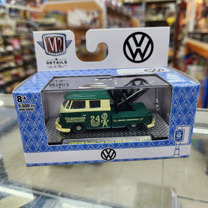 M2 Machines - 'Auto-Thentics Mix 71 - 1960 VW Double Cab Truck USA Model