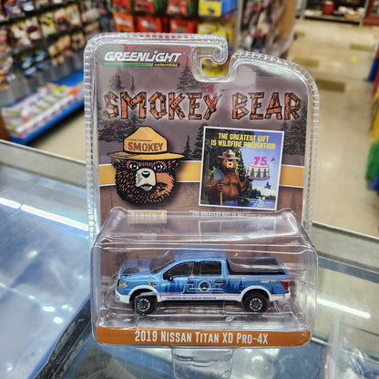 Greenlight - 'Smokey Bear' Series 4 - 2019 Nissan Titan XD Pro-4X