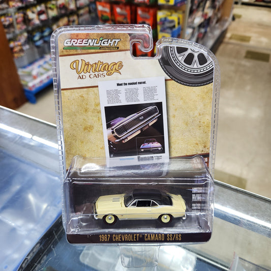 Greenlight - 'Vintage Ad Cars' Series 10 - 1967 Chevrolet Camaro SS/RS (Cream)