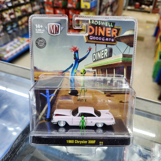 M2 Machines - 'Diorama Series' Mix 16 - 1960 Chrysler 300F with Figurines