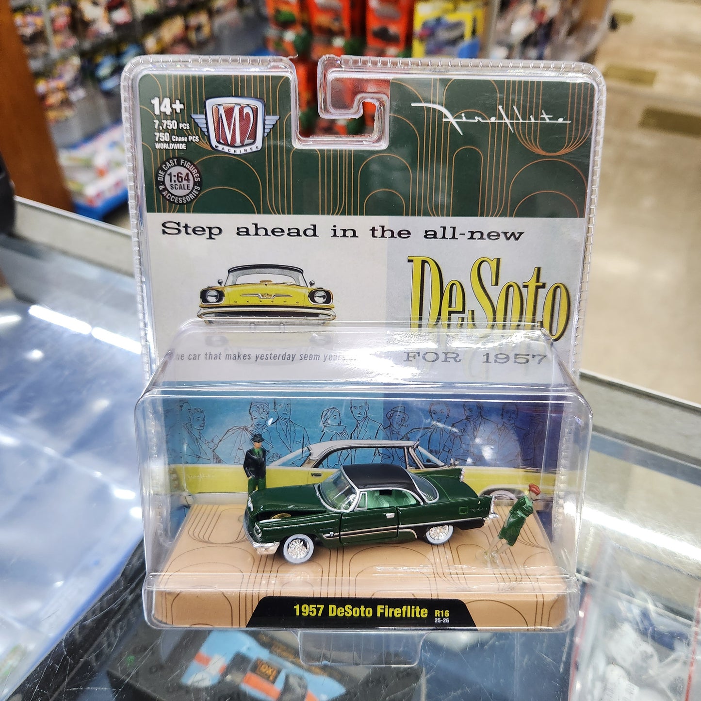 M2 Machines - 'Diorama Series' Mix 16 - 1957 DeSoto Fireflite with Figurines