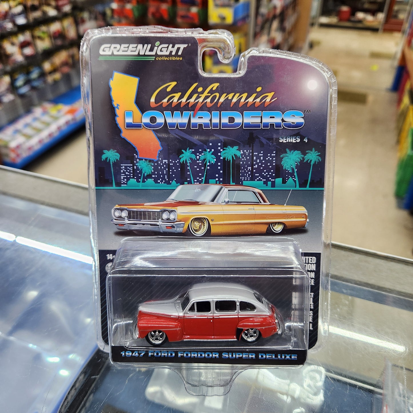 Greenlight - 'California Lowriders' Series 4 - 1947 Ford Fordor Super Deluxe