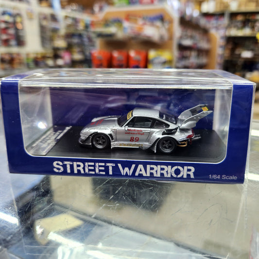 Street Warrior - Porsche RWB 993 'Zamac' (High Tail) - Silver