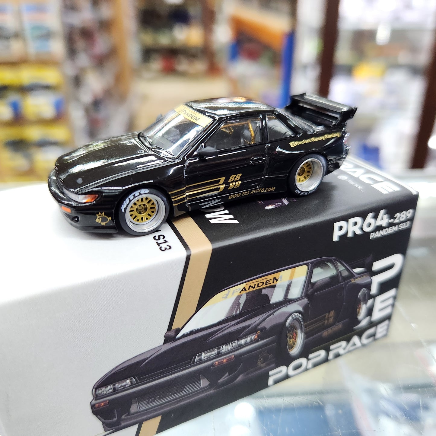 Pop Race - Nissan Silvia Pandem (S13) (Black/Gold) - 1:64 Scale