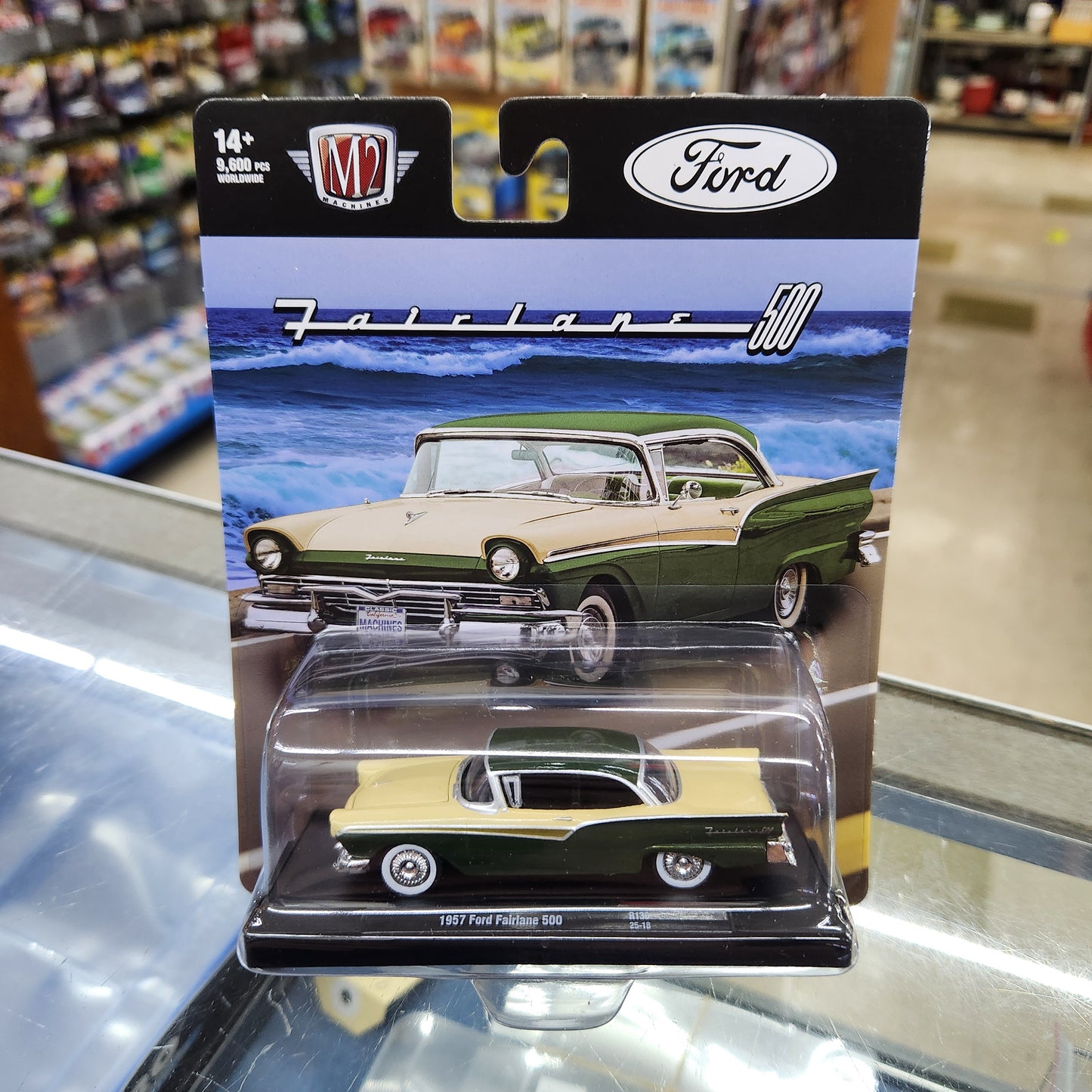 M2 Machines - 'Auto-Drivers' Mix 130 - 1957 Ford Fairlane 500 (Green/Cream)