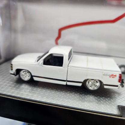 M2 Machines - 'Auto-Haulers' Mix 95 - 1995 Chevy S10 Custom + 1993 Chevy C1500 SS 454