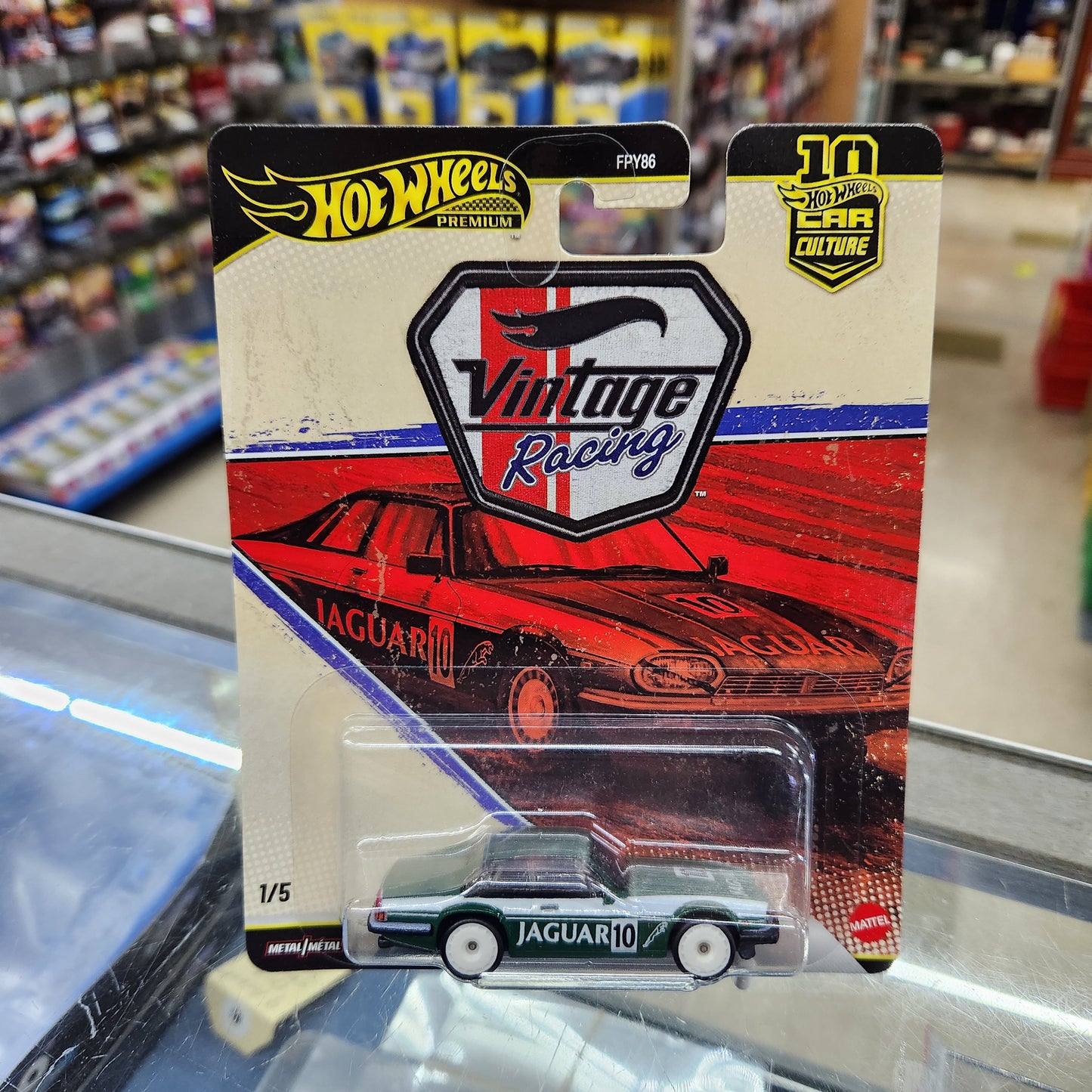Hot Wheels Premium - Vintage Racing (2026) - Jaguar XJS #10