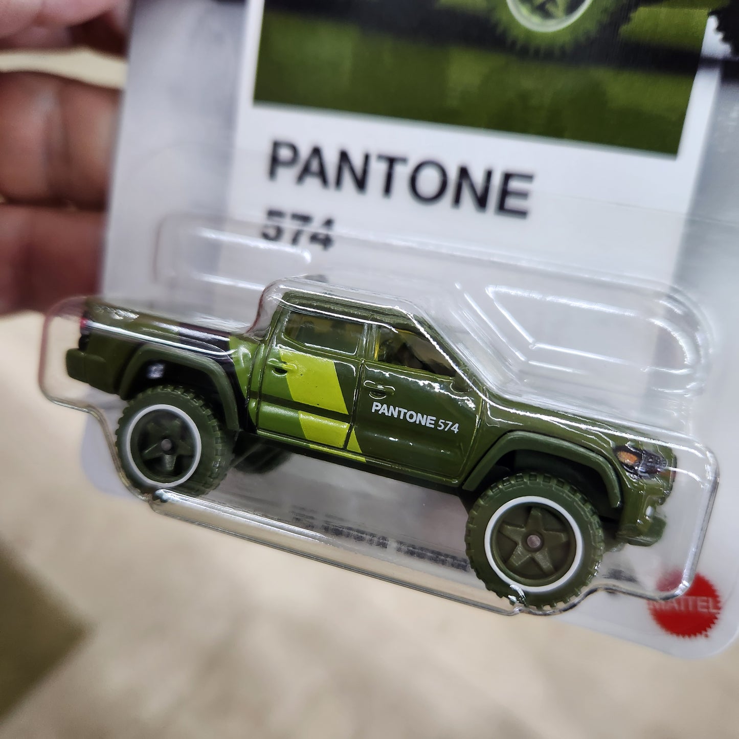 Hot Wheels Silver Series - Pantone (2026) (Mix 2) - 2020 Toyota Tacoma