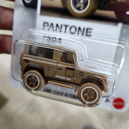 Hot Wheels Silver Series - Pantone (2026) (Mix 2) - Land River Defender 90