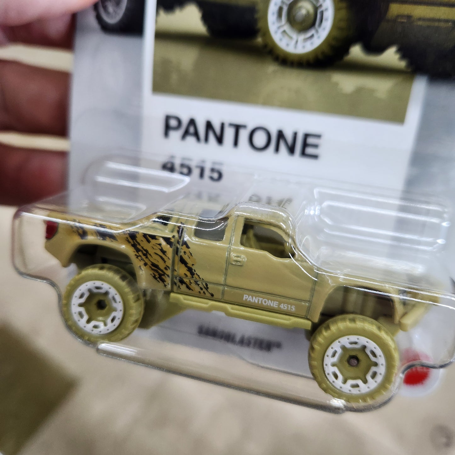 Hot Wheels Silver Series - Pantone (2026) (Mix 2) - Sandblaster...