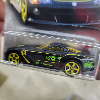 Matchbox - Super Cars Series (2026) - 2000 Dodge Viper GTS-R