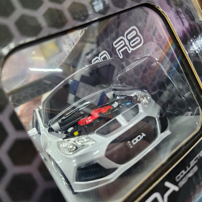 DDA - Holden VF Maloo R8 Ute (Silver) - 1:24 Scale