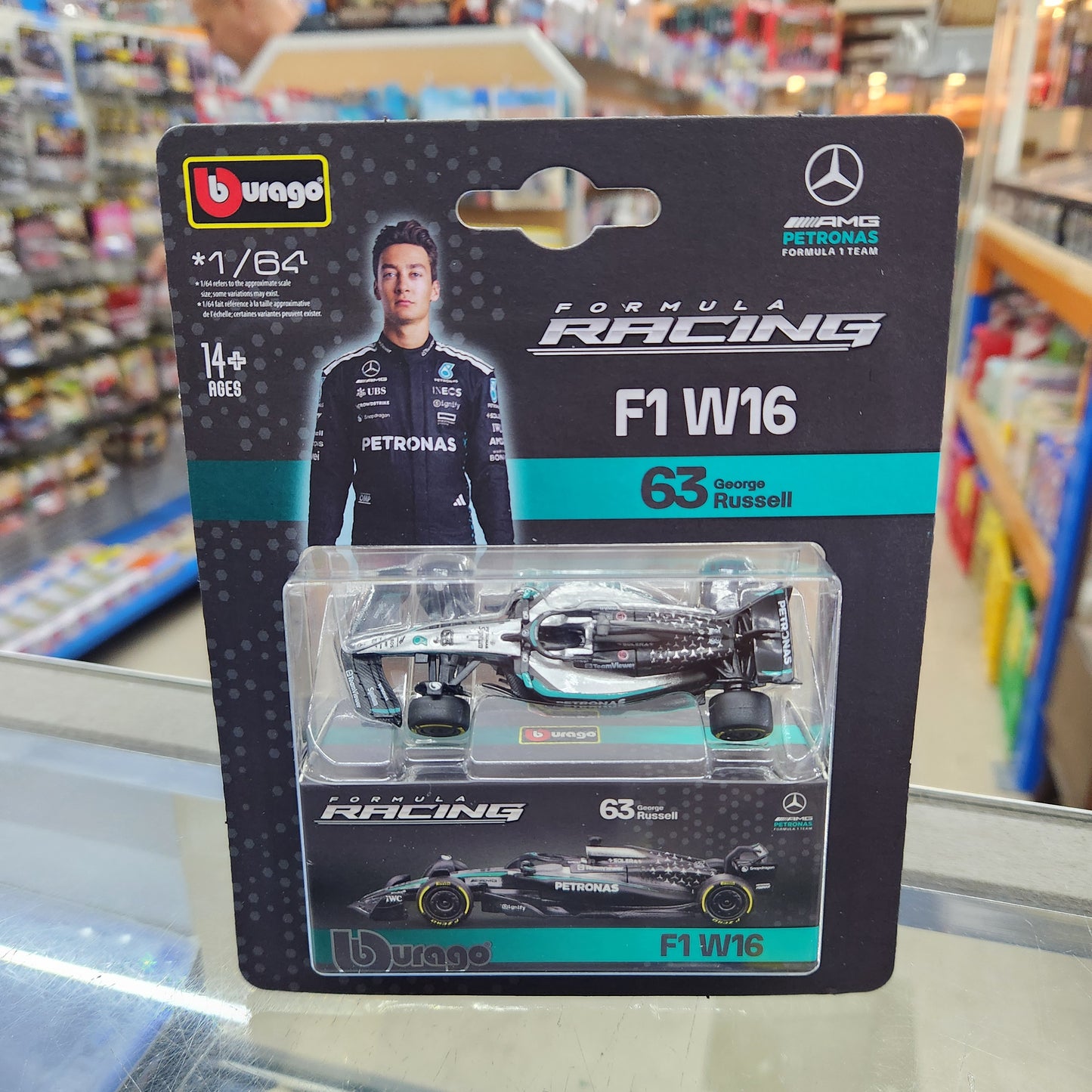 Bburago - Formula Racing - 2025 Mercedes AMG W16 with Collector Box - #63 George Russell