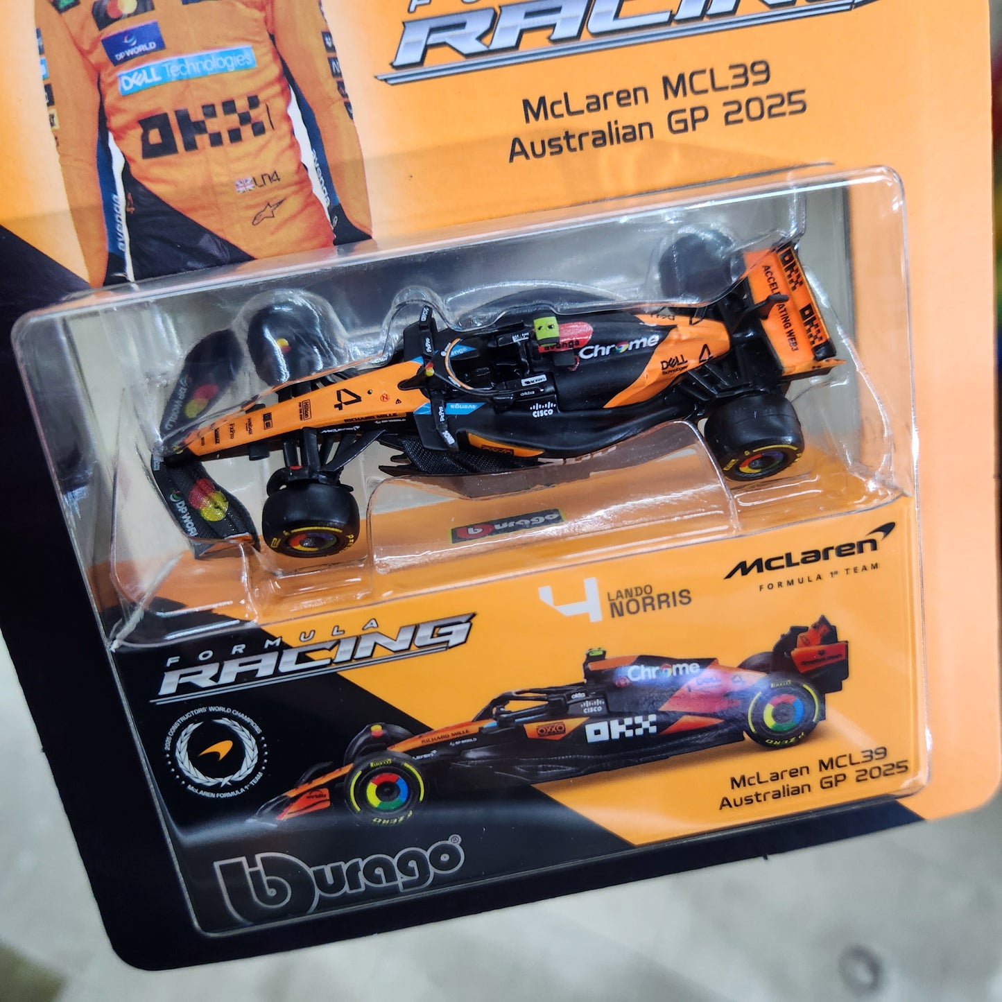 Bburago - Formula Racing - 2025 McLaren MCL39 with Collector Box - #4 Lando Norris